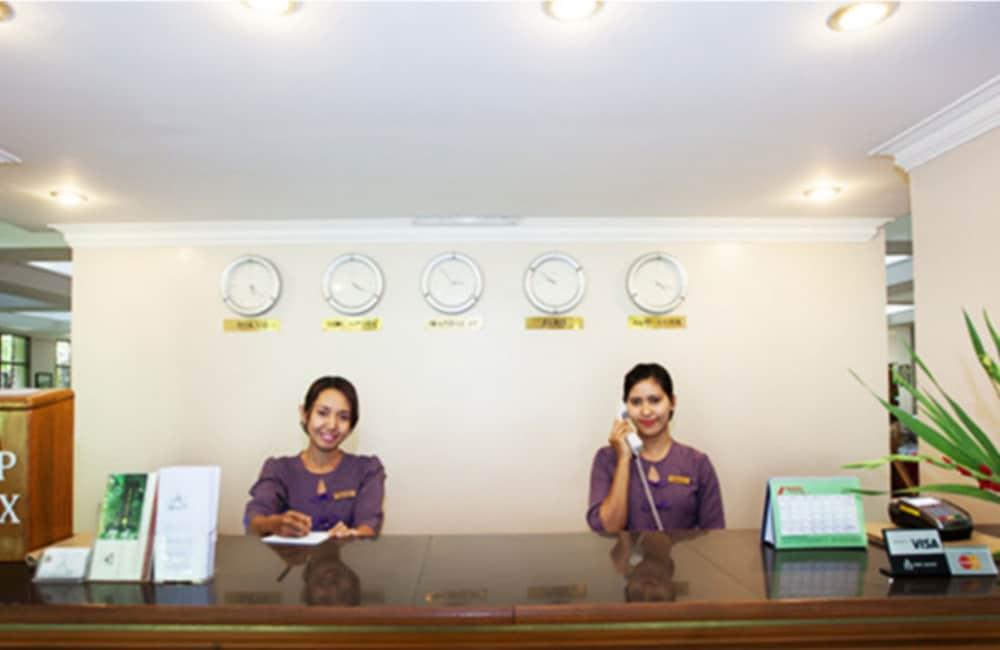 Mandalay City Hotel מראה חיצוני תמונה