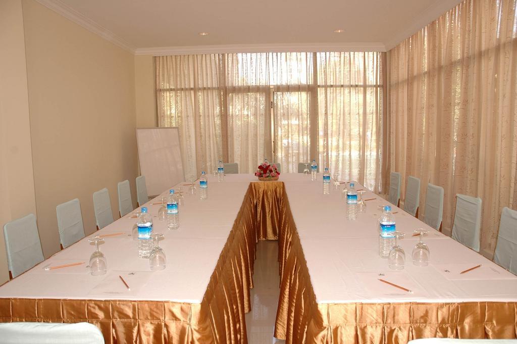 Mandalay City Hotel מראה חיצוני תמונה