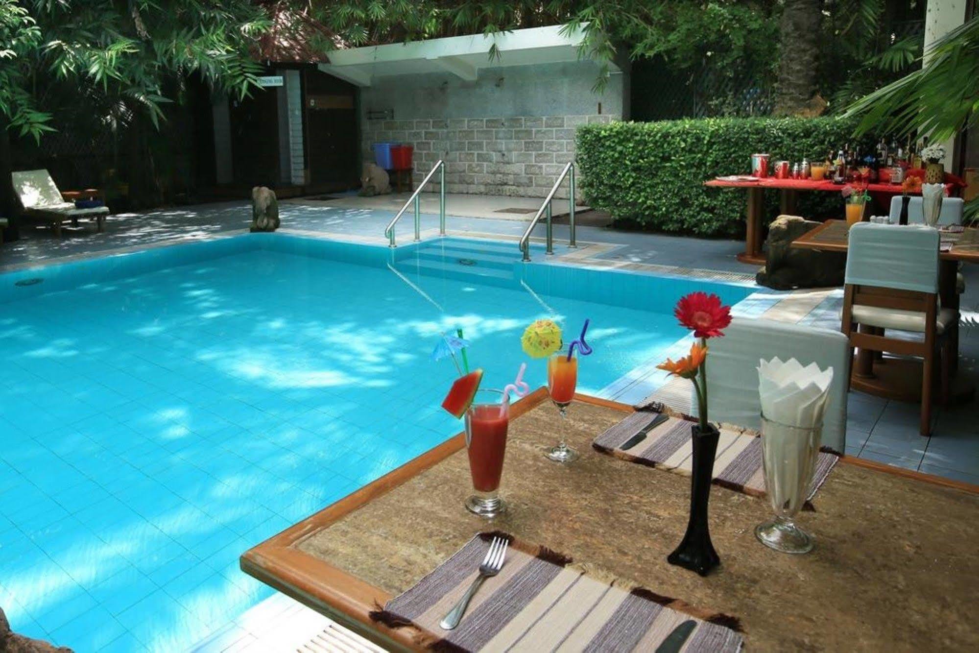 Mandalay City Hotel מראה חיצוני תמונה