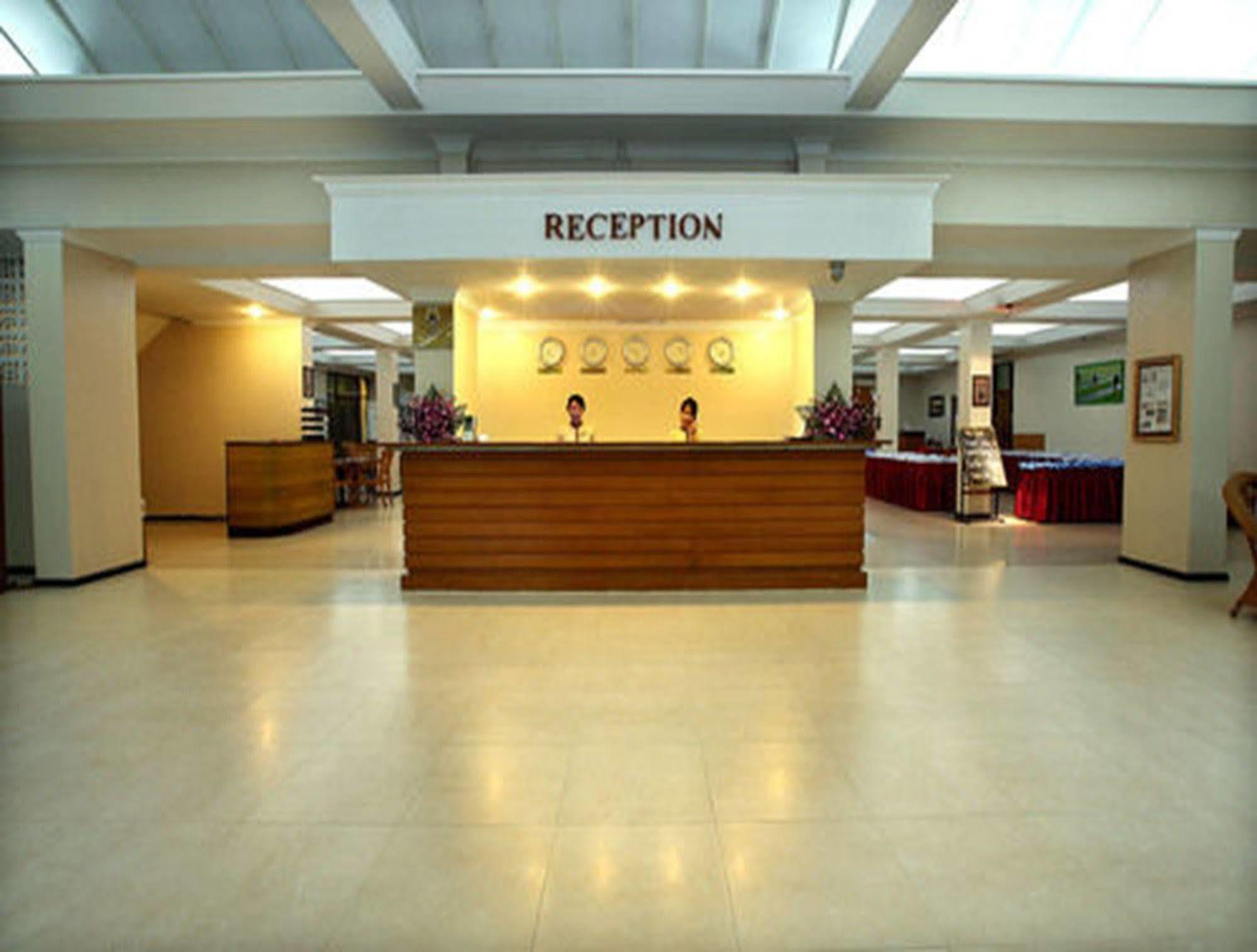 Mandalay City Hotel מראה חיצוני תמונה